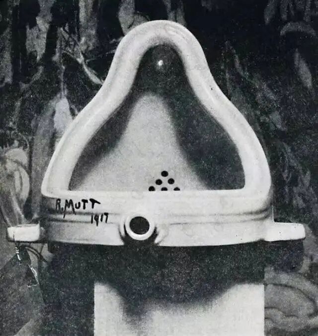 博伊斯“人人都是艺术家”是当代艺｜《泉》（Fountain,1917）