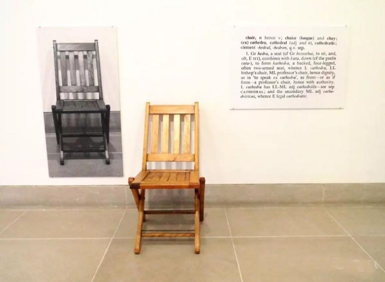 观察、介入与转译：构建当代艺术“｜艺术家约瑟夫·科苏斯在其作品《一把和三把椅子》