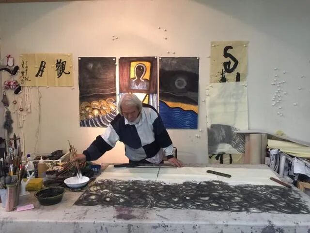 告别岛子:死的时候只有更轻,才能|工作照